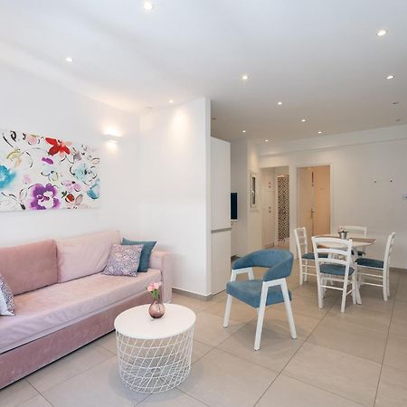 Fairytale Cozy Apt In أثينا المظهر الخارجي الصورة